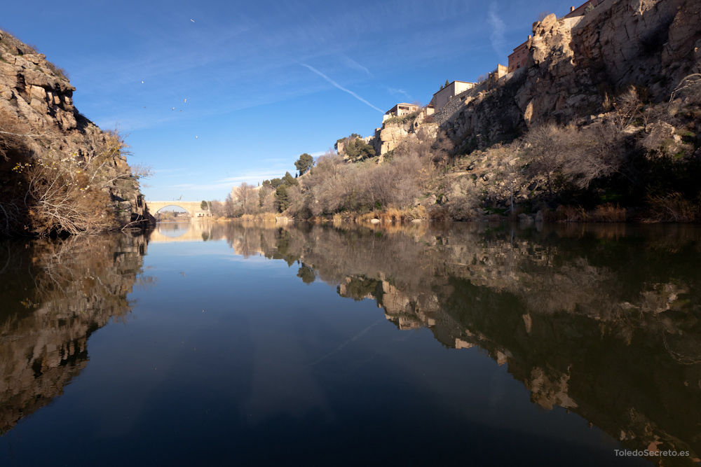 Fotograf as Navegando Por El R o Tajo En Barca En Toledo Toledo Secreto Fotograf as Navegando Por El R o Tajo En Barca En Toledo Toledo Secreto